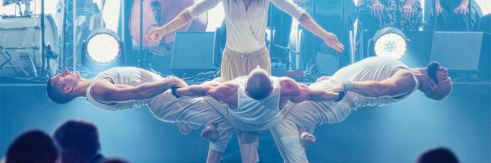 Zdjęcie popisów akrobatycznych: Business Garden